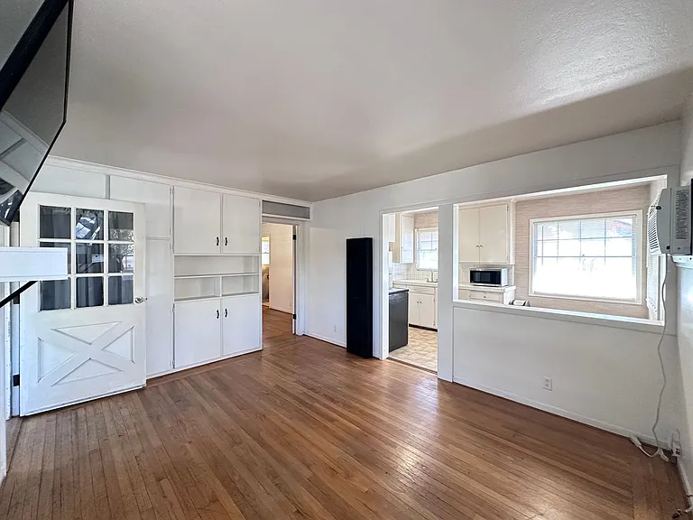 610 William St #A — Photo 5