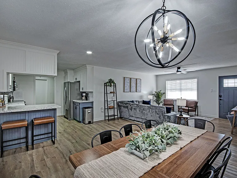 124 Hill Cir — Photo 8