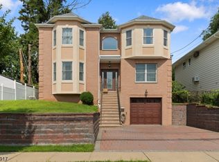 157 Woodridge St, Wood-Ridge Boro, NJ 07075