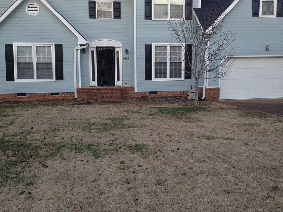 1st image of 1615 Brook Manor Dr