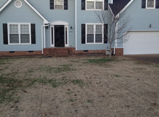 1615 Brook Manor Dr, Hixson, TN 37343