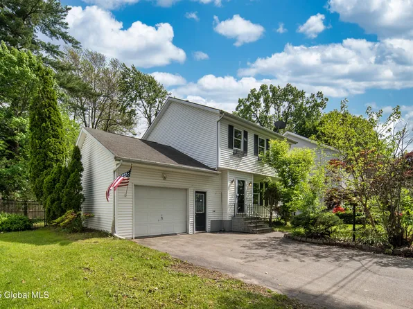 78 Dewitt Avenue, Schenectady, NY 12304