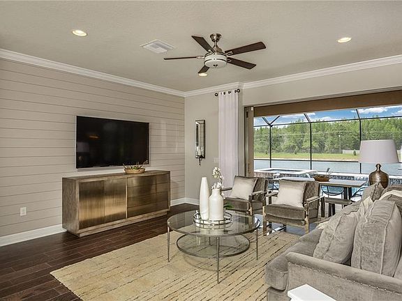 2nd image of 18739 Birchwood Groves Dr
