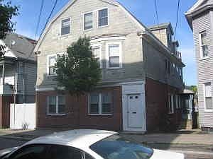 39 SALEM STREET