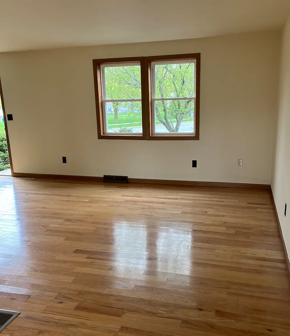 2 bed, 960 sqft, $1,995 — Photo 2