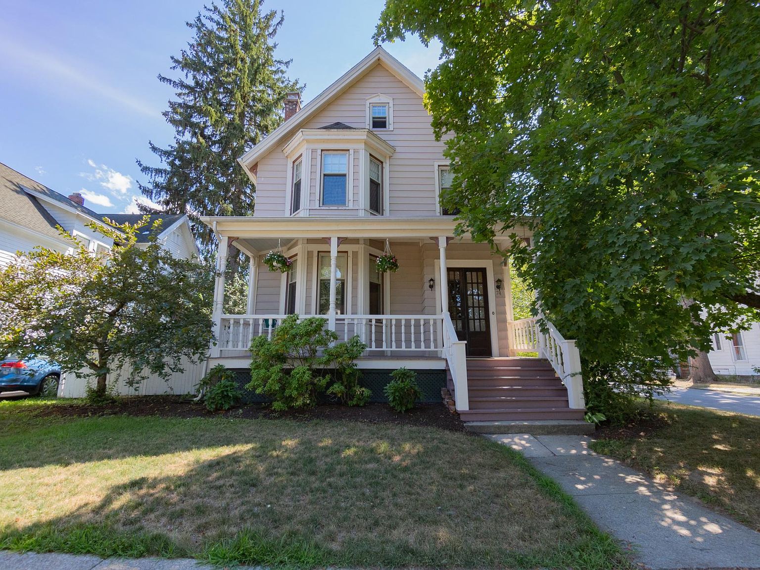 74 Pinewoods Ave, Troy, NY 12180 Zillow