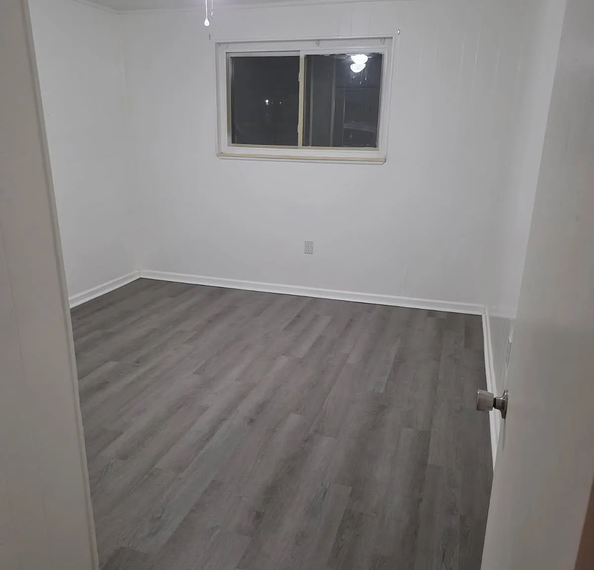 106 Garrett Ln — Photo 3