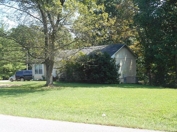 2nd image of 1048 Winding Way