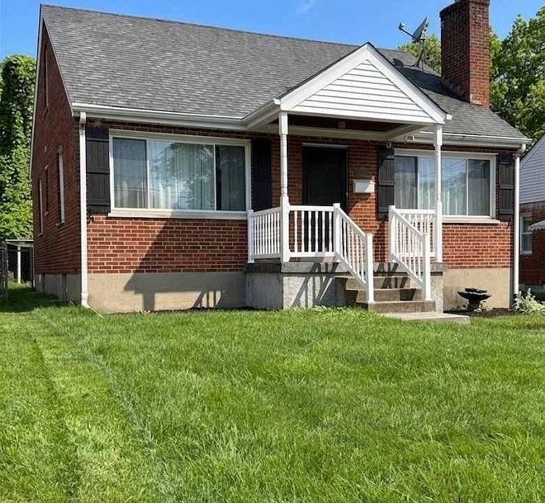 1st image of 173 W Crest Dr