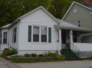 604 S 1st St, Council Bluffs, IA 51503