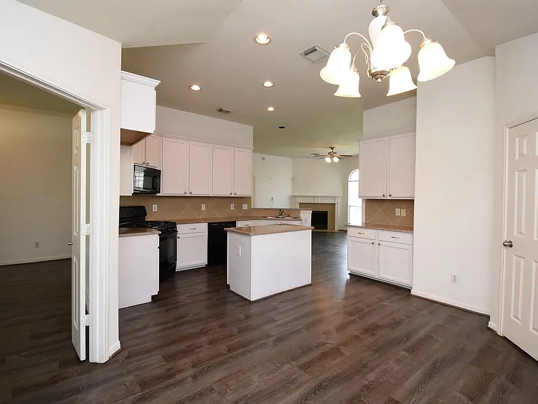 128 Long Canyon Ln — Photo 12