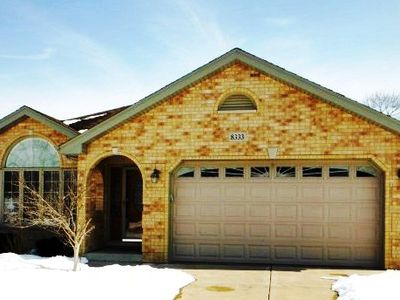 8333 Mansfield Ave, Burbank, IL, 60459