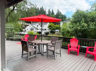 16946 Bryant Rd, Lake Oswego, OR 97035