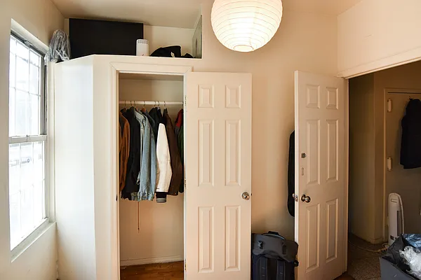 Rented by The Agency | media 13