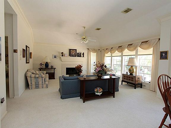 2nd image of 2711 Silver Bough Cir