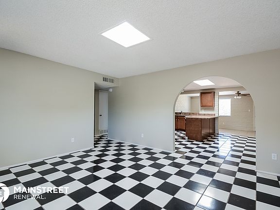 3rd image of 6351 S Neblina Pl