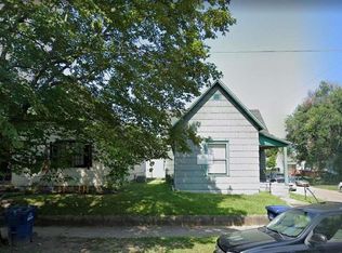 928 N 14th St, Terre Haute, IN 47807