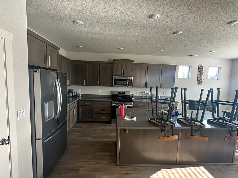 2709 NW Hill Rd — Photo 7