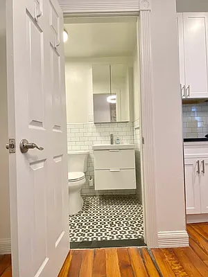 Rented by The Downtown LLC | media 8