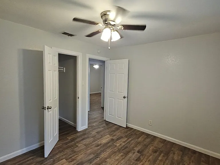 14 Laura Ln — Photo 10