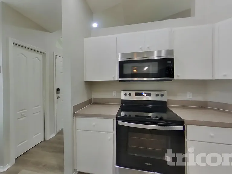 3034 Wentworth Pl — Photo 6