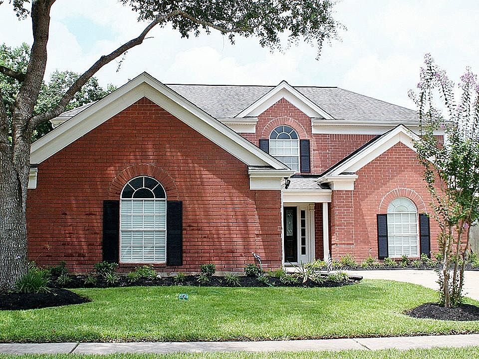 1st image of 4004 Greenwood Dr
