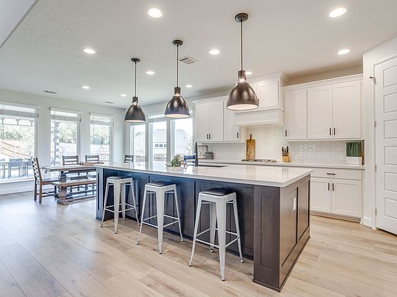 5th image of 499 Peppercress Ln