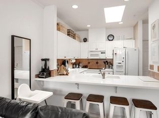 122 State St #306, Kirkland, WA 98033