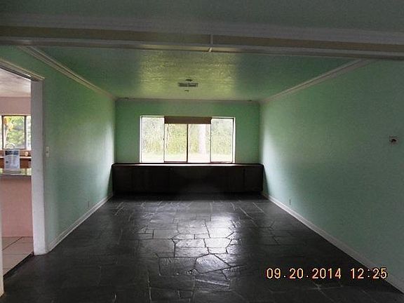 3rd image of 3021 Fairway Dr