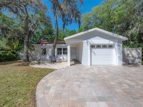 3129 W Varn Ave, Tampa, FL 33611