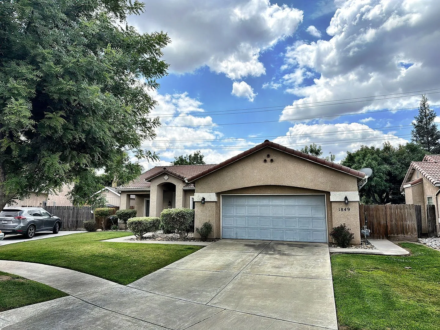1849 Malvasia Ave - 3 Bedroom 2 Bath - Tulare - Del Lago — Photo 4