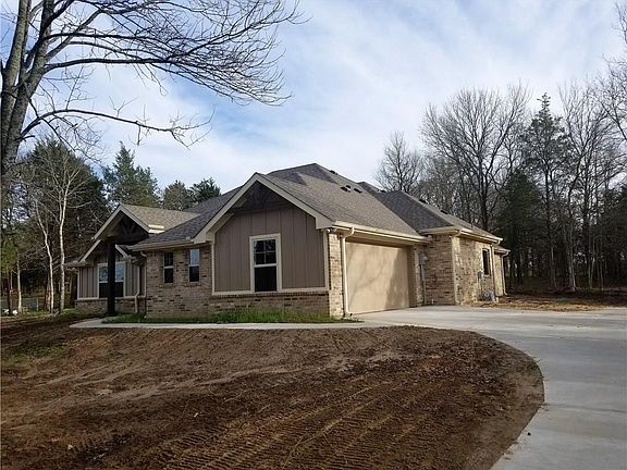 Extra big driveway - boat/rv