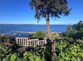 5 A Saratoga Dr, Everett, WA 98201