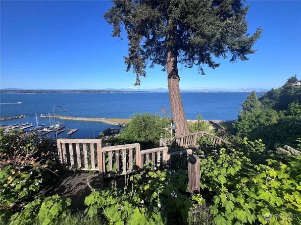 5 A Saratoga Drive, Hat Island, WA 98206