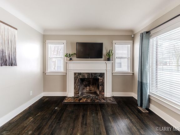 5th image of 2246 Estelle Dr SE