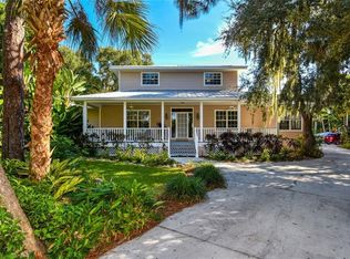 8945 Fishermens Bay Dr, Sarasota, FL 34231
