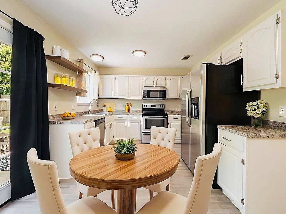 1st image of 6414 Creekbend Ct