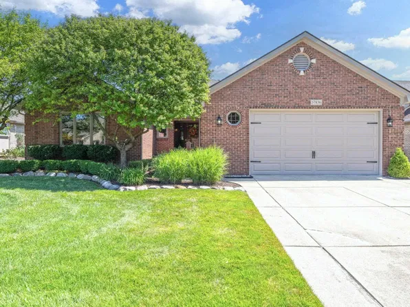 57836 Kaczmarek Dr, Washington, MI 48094
