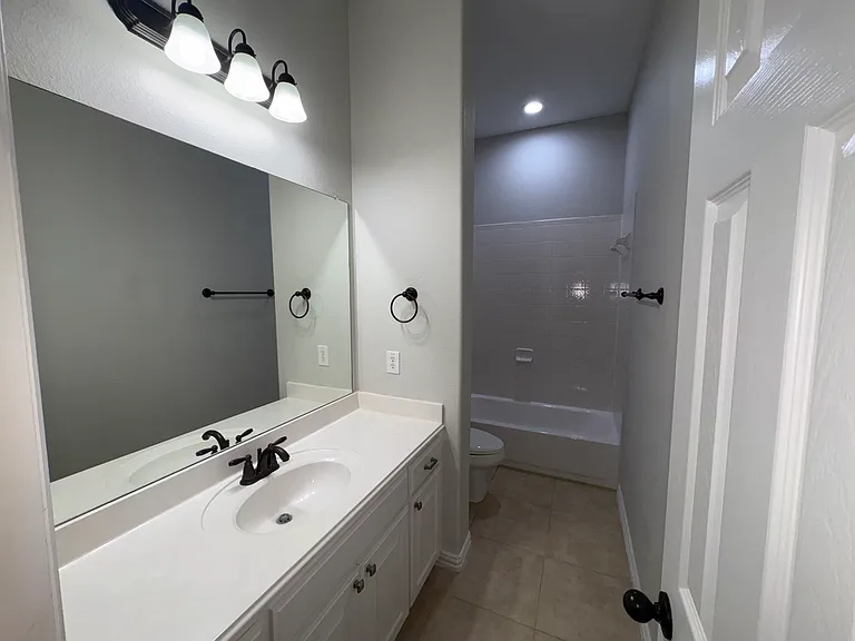 1006 Knoxbridge Rd — Photo 10