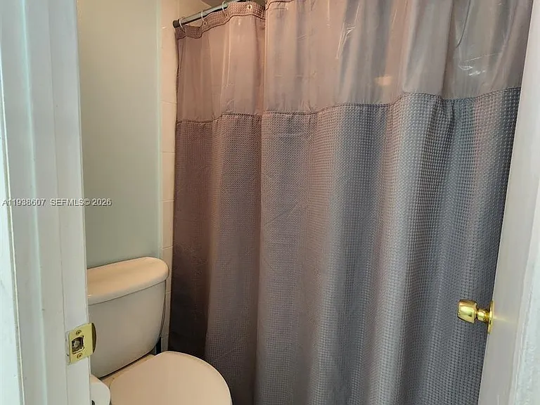 401 Golden Isles Dr #1114 — Photo 14