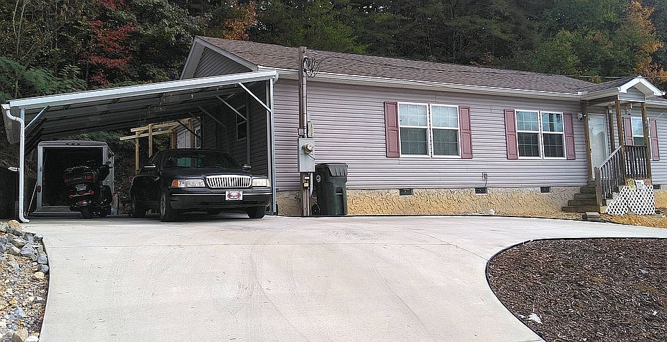 1st image of 5222 Donlyn Ln