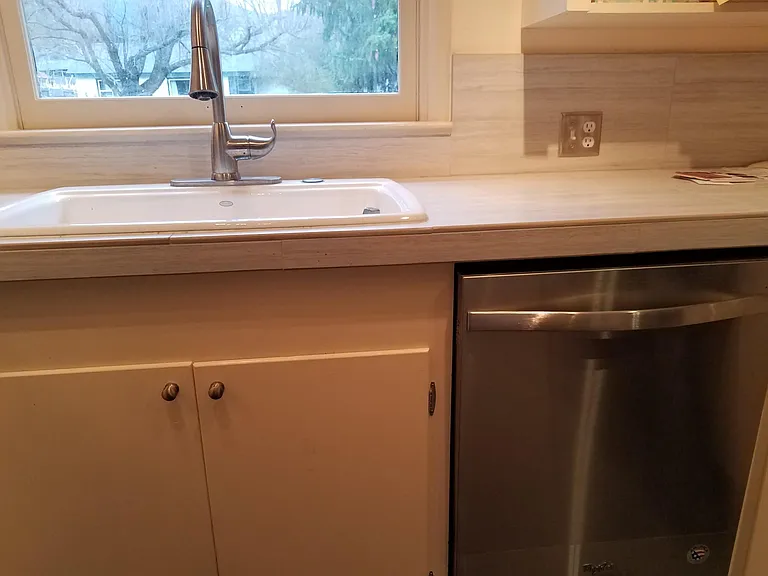678 Normal Ave — Photo 5