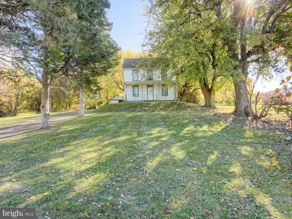 13740 Lower Edgemont Rd, Waynesboro, PA 17268
