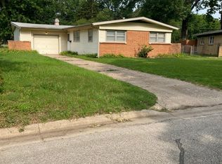 759 S Riverview Ave, Derby, KS 67037