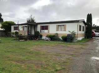 355 N 8th St, Lakeside, OR 97449