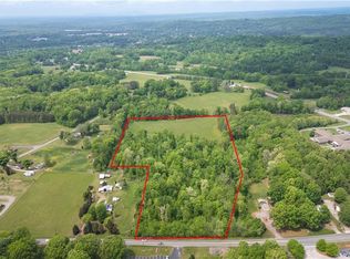 270 Dan Valley Rd #4, Mayodan, NC 27027