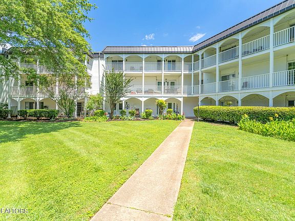 2nd image of 5709 Lyons View Pike APT 1109