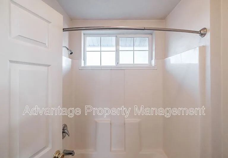 2870-2872 Raleigh Ct SE — Photo 11