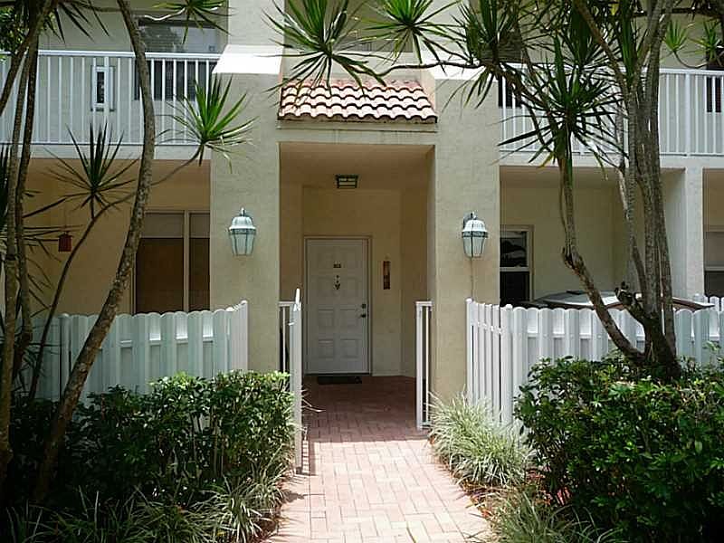 1st image of 10730 NW 66th St APT 104