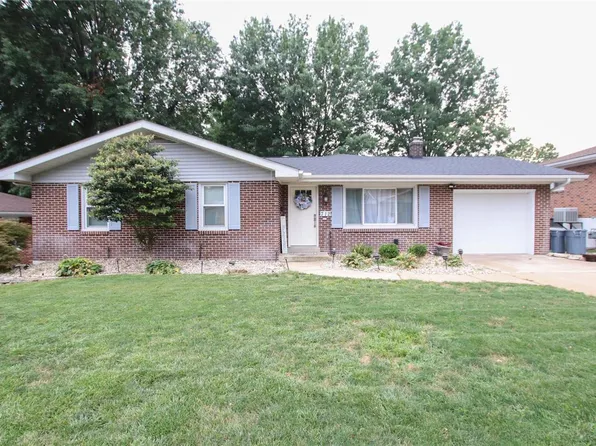 712 Ridgeview Dr, Washington, MO 63090